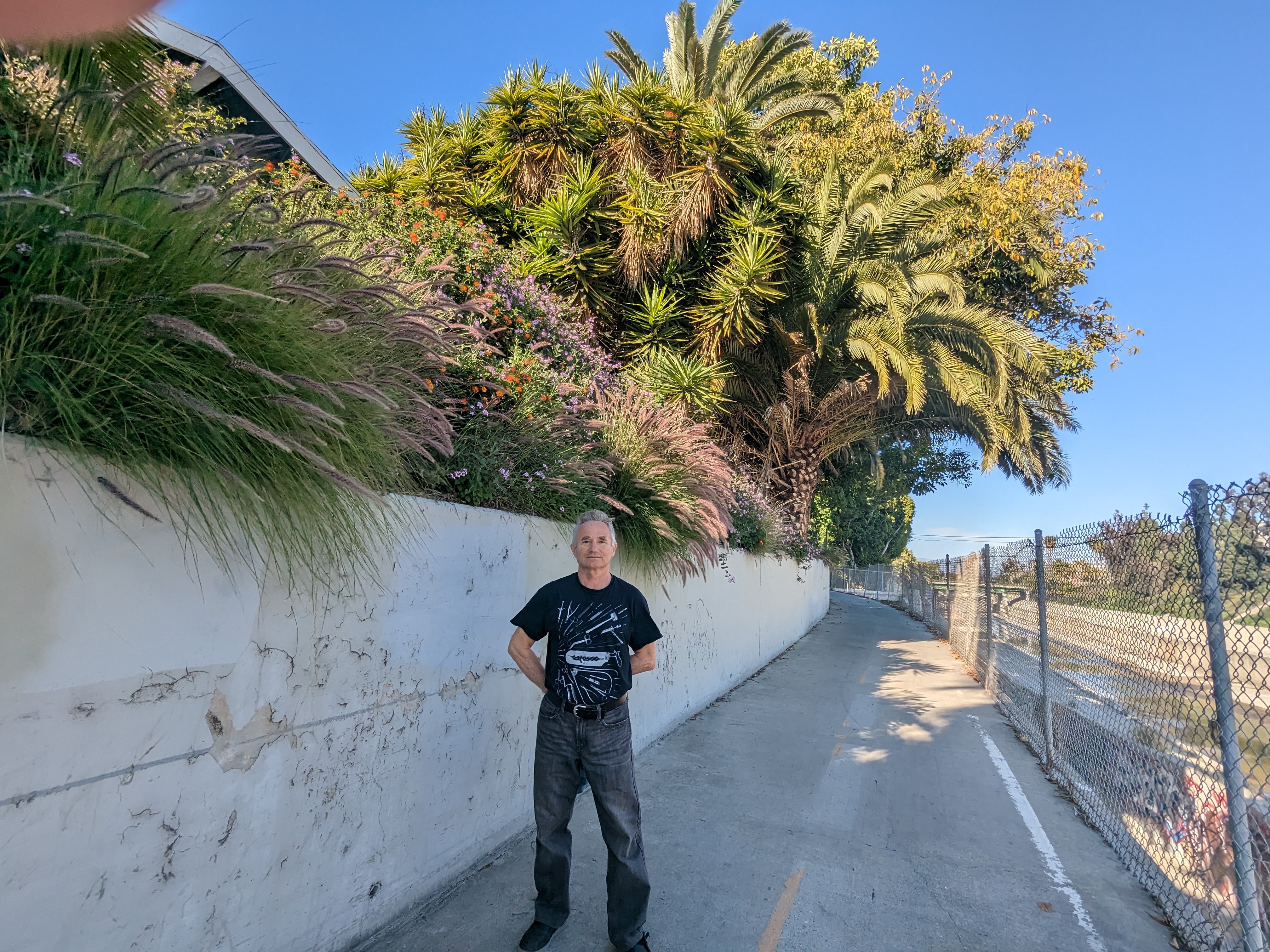 В тата найкрутіша колекція футболок!
